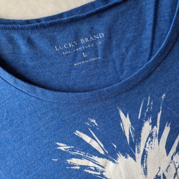 Lucky Brand Tee Pineapple Print Scoop Neck Short Sleeve Blue L NWOT - Picture 10 of 12